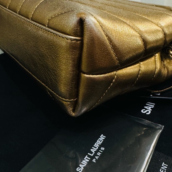 Saint Laurent Gold mini lou lou bag - Picture 9 of 14